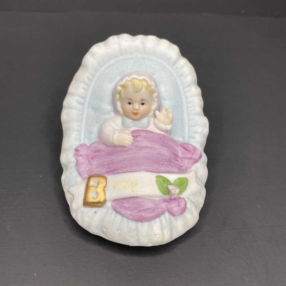 Vtg Enesco Growing‎ Up Birthday Girls Figurine Blonde Baby Infant In Basket 1983